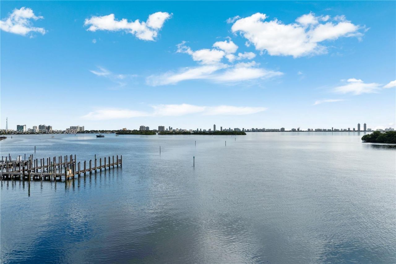 720 NE 69th St , Unit 4S, Miami, FL 33138 Photo