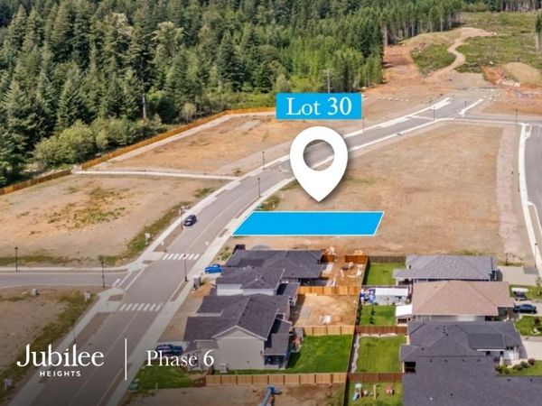 760 Beaver Creek Blvd, Campbell River, BC V9H 0G4