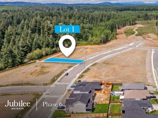 769 Beaver Creek Blvd, Campbell River, BC V9W 0G4