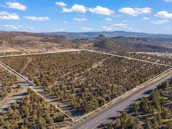 8600 SE Prairie Schooner, Unit TL8600, Prineville, OR 97754