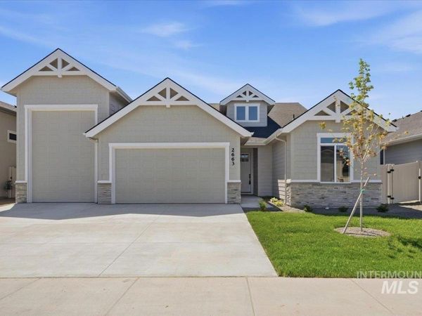 2663 Soulen Dr, Emmett, ID 83617