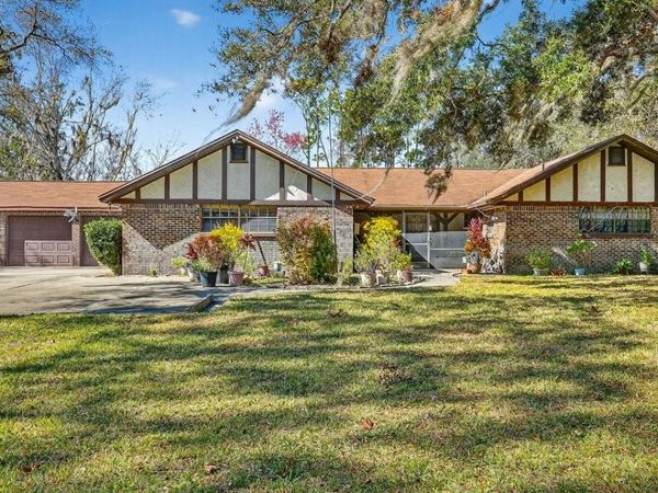 279 RIVERBEND ROAD, ORMOND BEACH, FL 32174