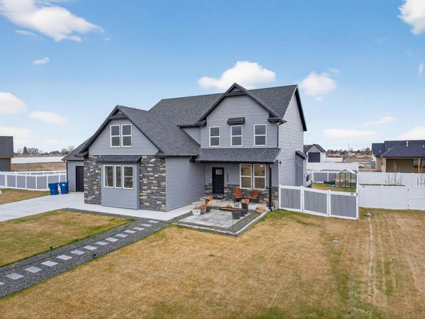 14946 Hamilton Ln, Pocatello, ID 83202