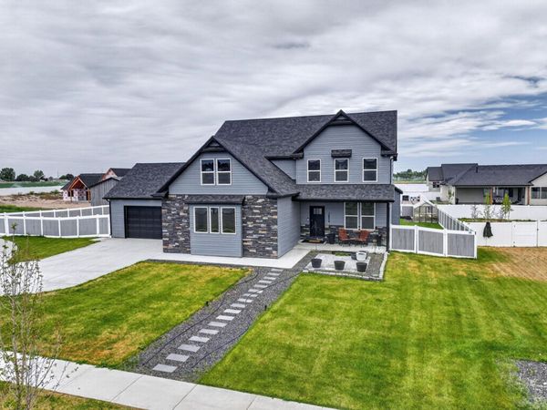 14946 Hamilton Ln, Pocatello, ID 83202