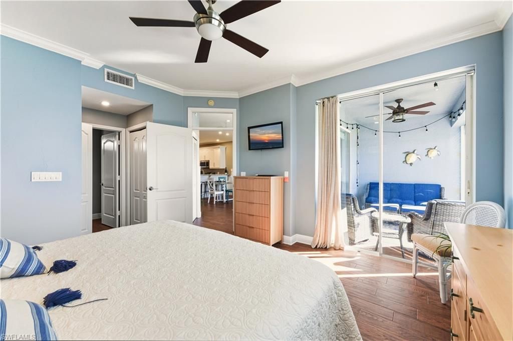 230 Newport Dr, Unit 602, Naples, FL 34114 Photo