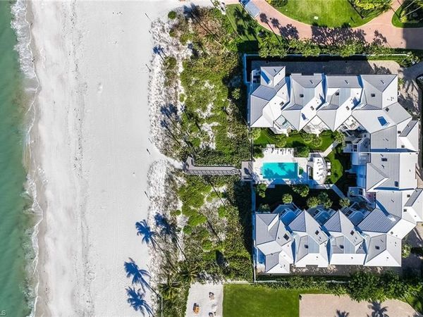 70 Seagate DR, NAPLES, FL 34103