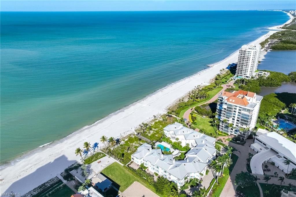 70 Seagate Dr, Naples, FL 34103 Photo