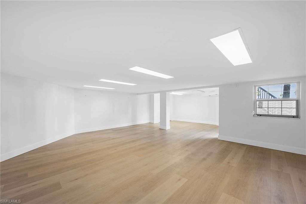 70 Seagate Dr, Naples, FL 34103 Photo