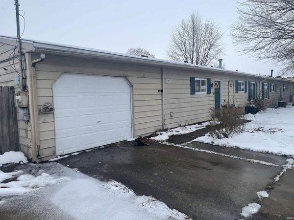 1129 Barksdale Avenue, Peru, IN 46970