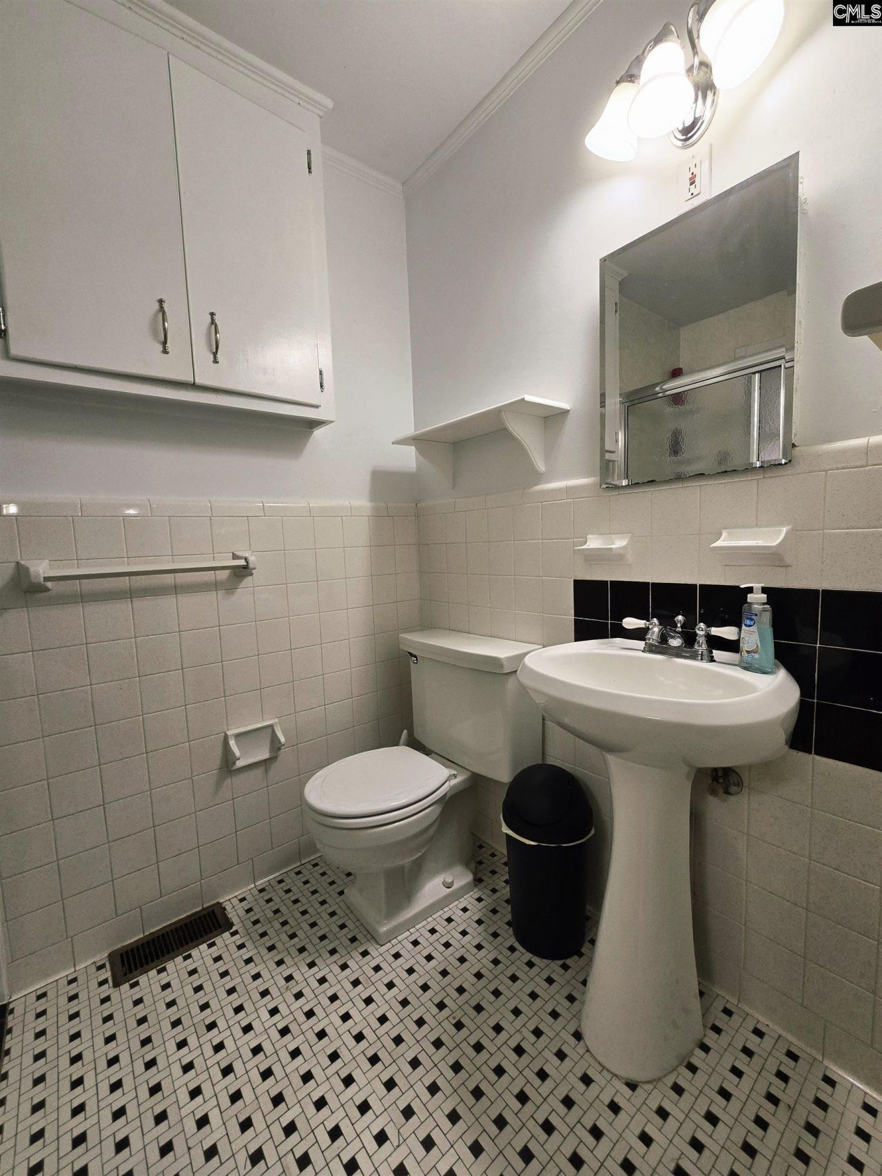 400 Pickens Street Photo 15