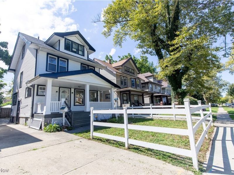 9800 Parmelee Avenue, Cleveland, OH 44108 Photo 1