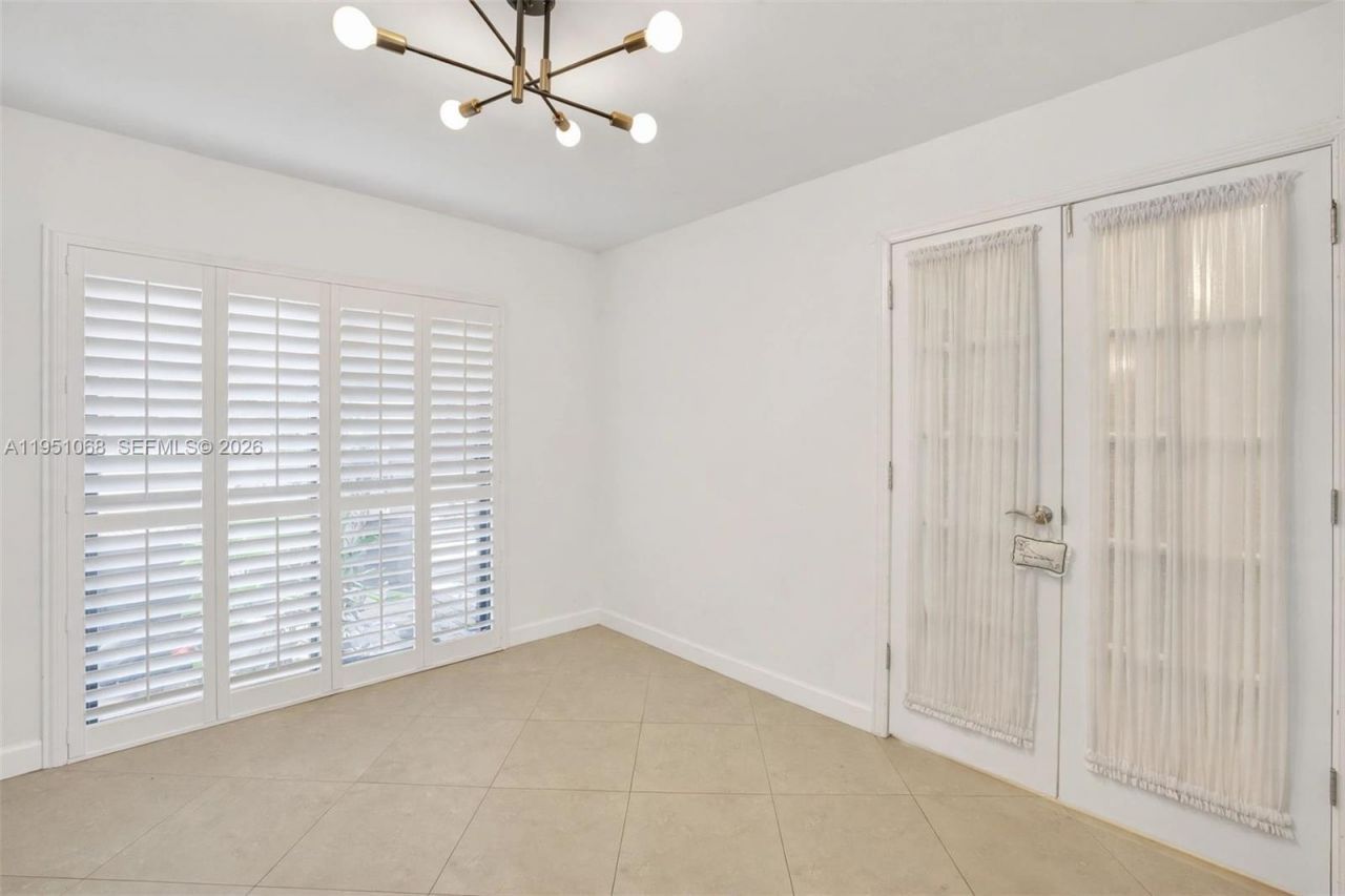 21248 Harbor Way, Unit 243-24, Aventura, FL 33180 Photo