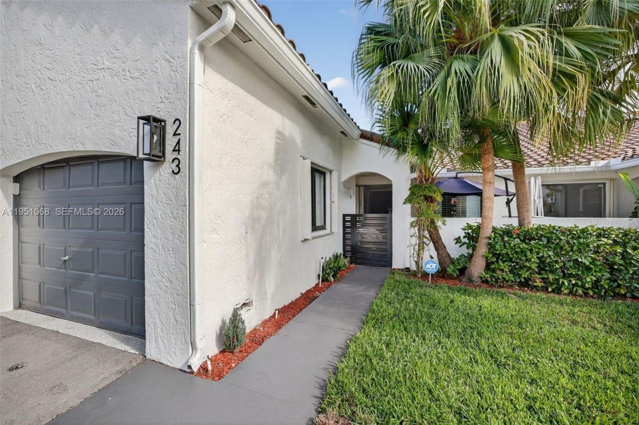 21248 Harbor Way, Unit 243-24, Aventura, FL 33180 Photo