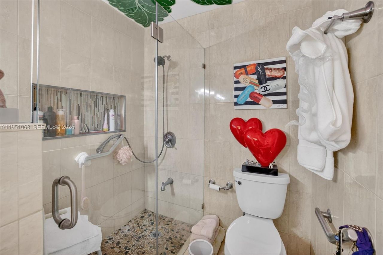 21248 Harbor Way, Unit 243-24, Aventura, FL 33180 Photo