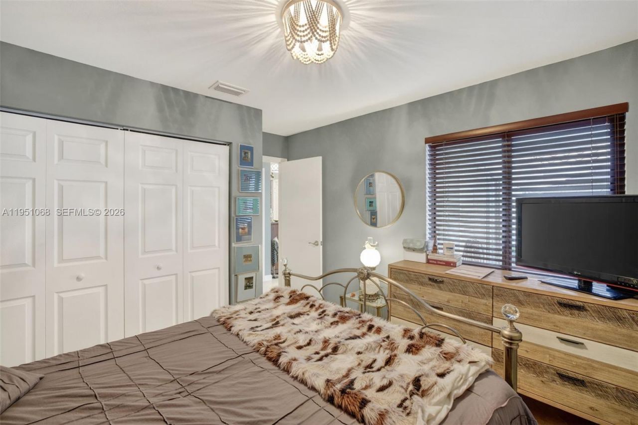 21248 Harbor Way, Unit 243-24, Aventura, FL 33180 Photo