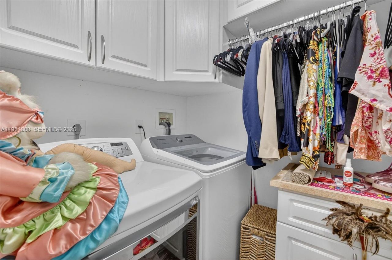 21248 Harbor Way, Unit 243-24, Aventura, FL 33180 Photo