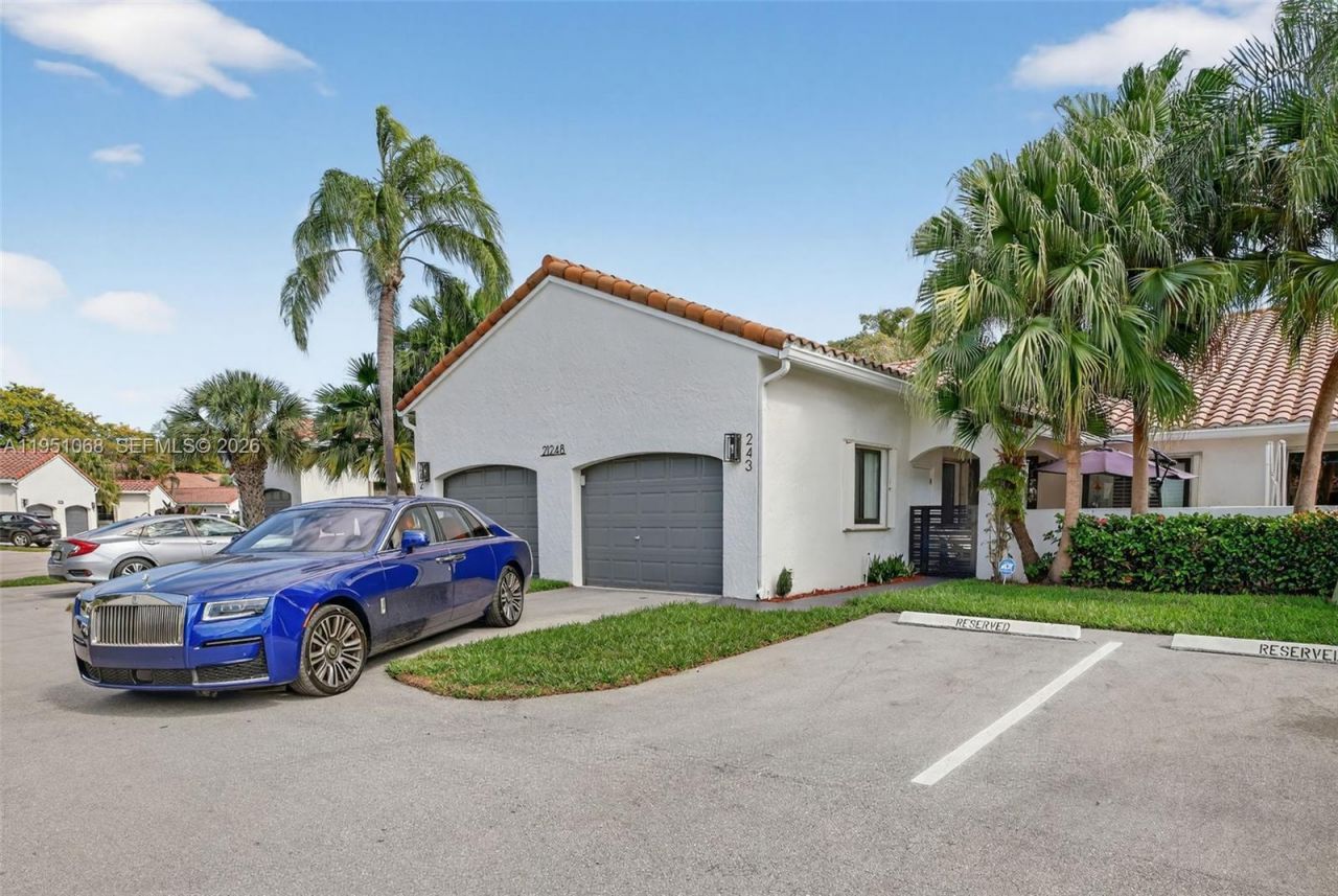 21248 Harbor Way, Unit 243-24, Aventura, FL 33180 Photo