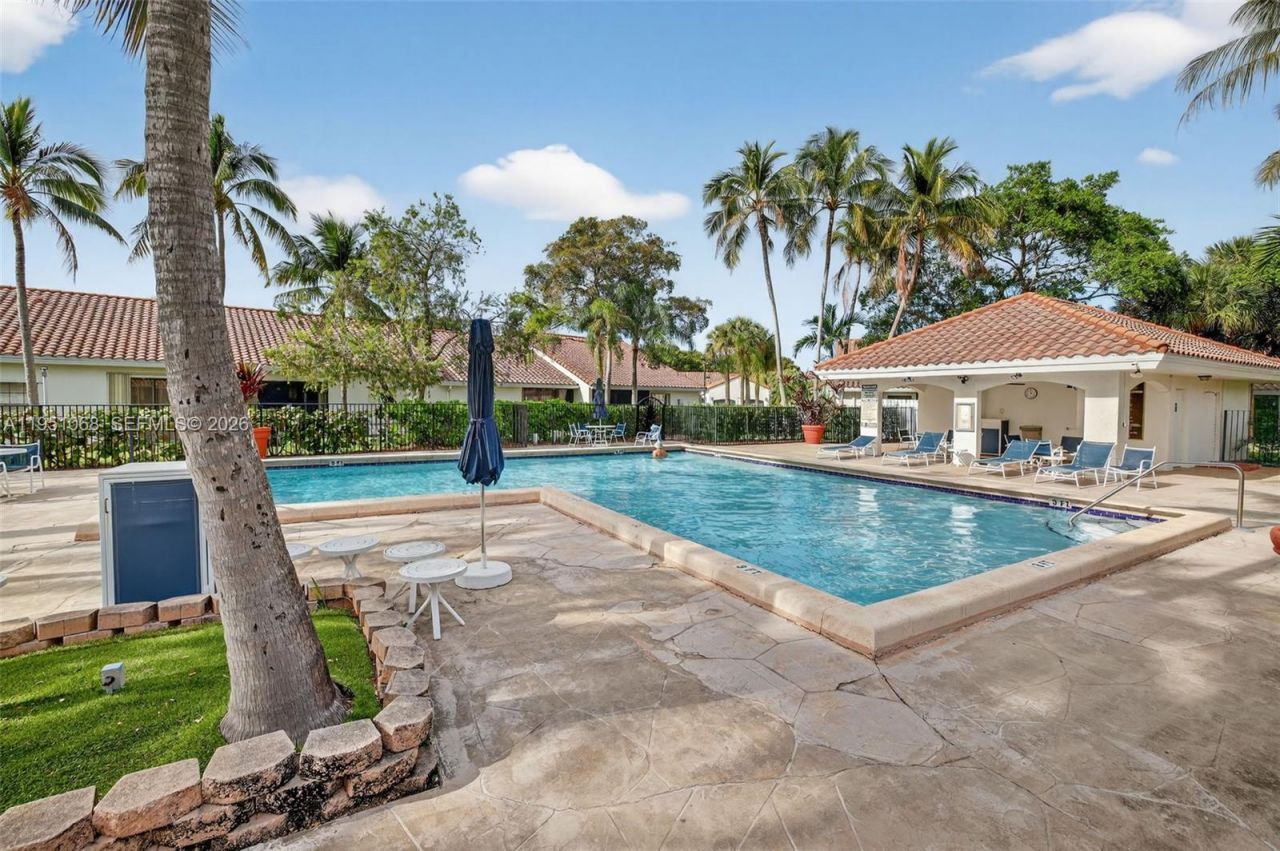 21248 Harbor Way, Unit 243-24, Aventura, FL 33180 Photo