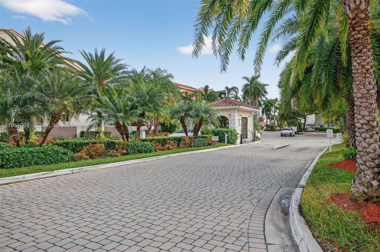 21248 Harbor Way, Unit 243-24, Aventura, FL 33180 Photo
