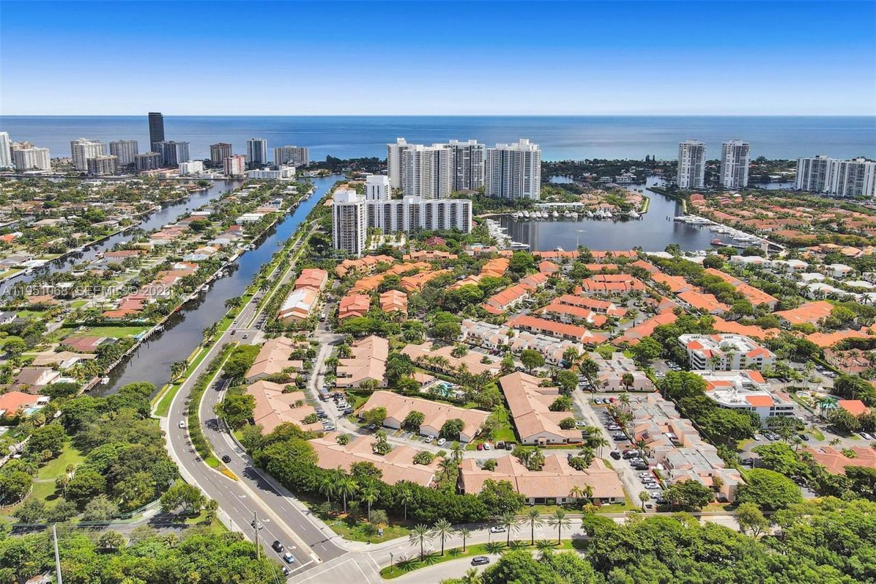 21248 Harbor Way, Unit 243-24, Aventura, FL 33180 Photo