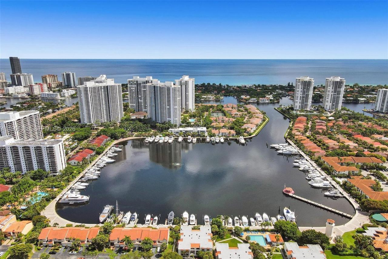 21248 Harbor Way, Unit 243-24, Aventura, FL 33180 Photo