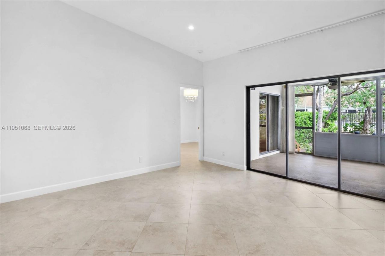 21248 Harbor Way, Unit 243-24, Aventura, FL 33180 Photo