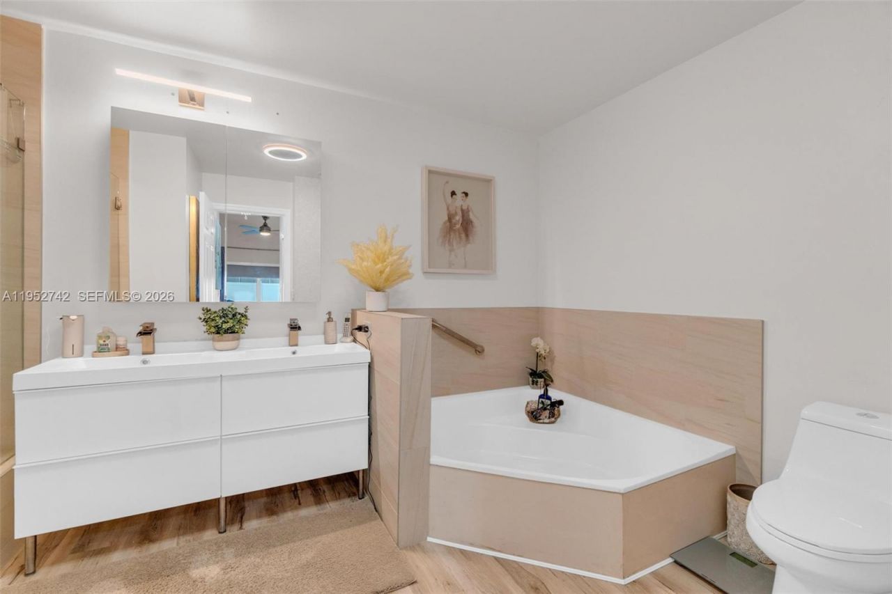 7950 NW 29th St, Margate, FL 33063 Photo