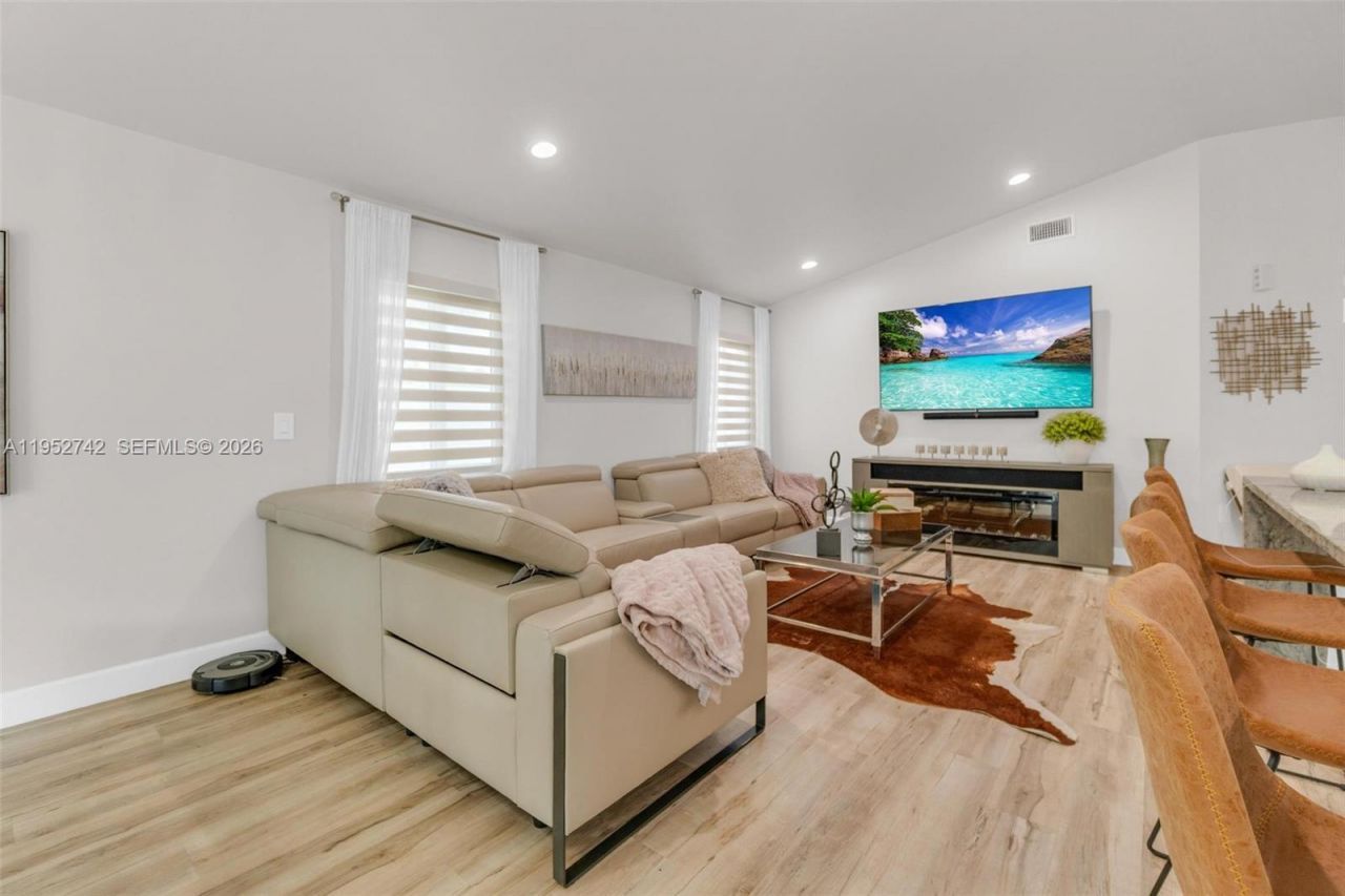 7950 NW 29th St, Margate, FL 33063 Photo