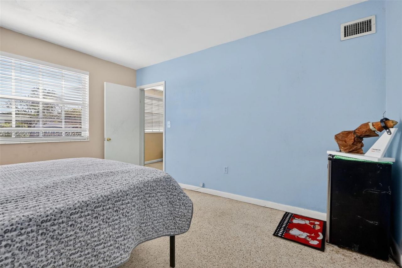 10340 NW 32nd Pl, Miami, FL 33147 Photo