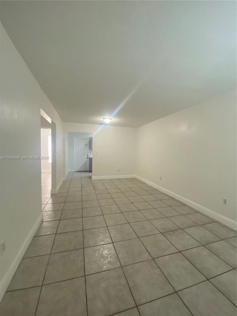 11350 SW 3rd St, Unit A, Sweetwater, FL 33174 Photo