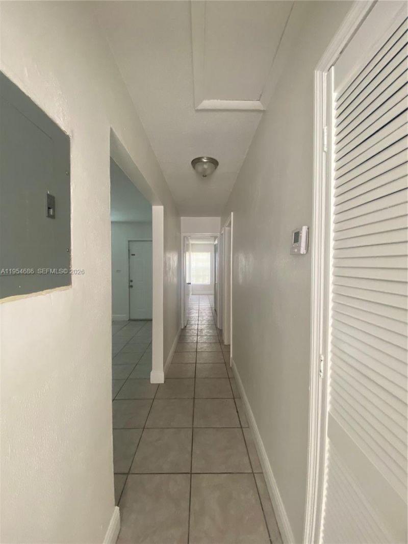 11350 SW 3rd St, Unit A, Sweetwater, FL 33174 Photo