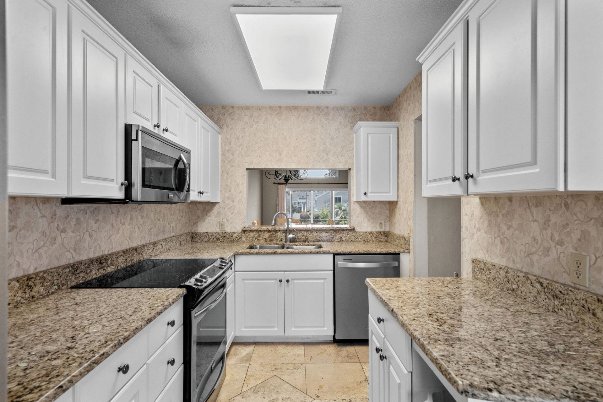 3835 Masters Ct. Photo 19