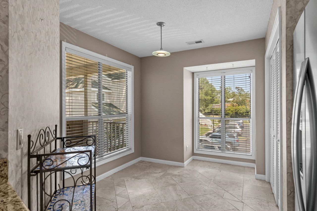 3835 Masters Ct. Photo 20