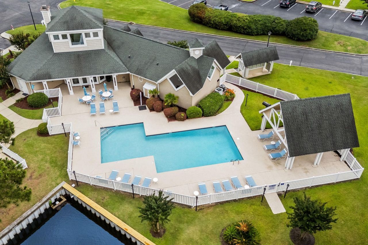 3835 Masters Ct. Photo 36