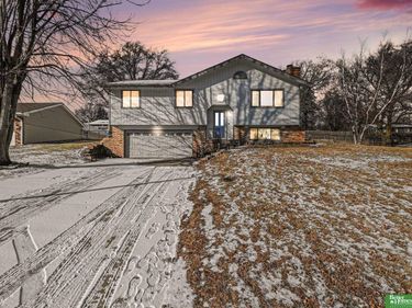 7016 N 51 Street, Omaha, NE 68152