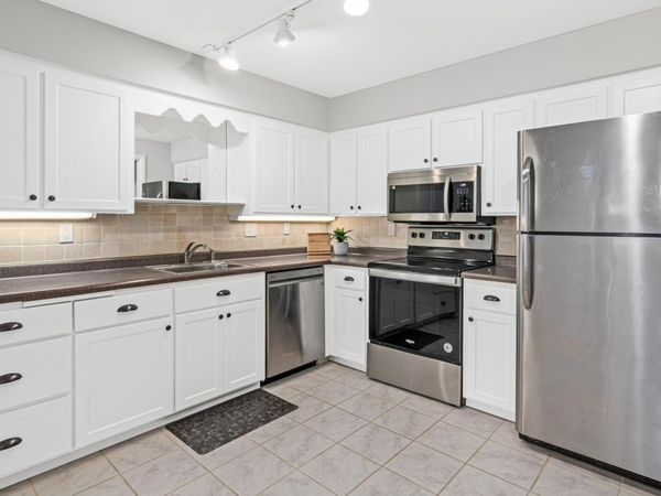 2200 Nevada Avenue S, Unit 106, Saint Louis Park, MN 55426