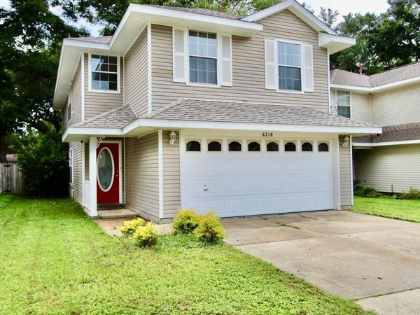 6218 Cottage Woods Drive, Milton, FL 32570
