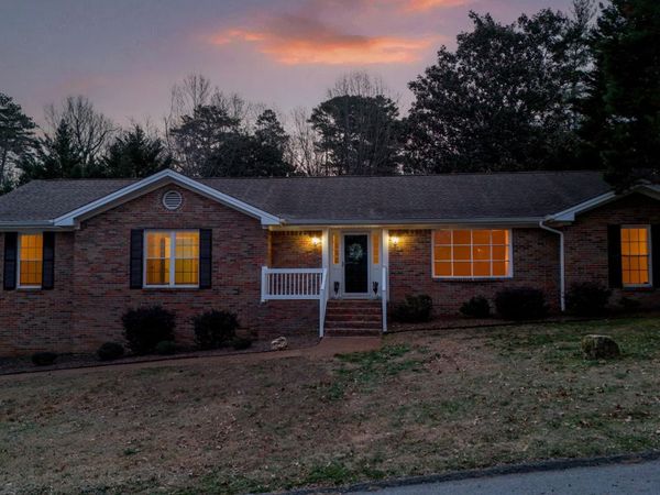 1219 King Arthur Road, Chattanooga, TN 37421