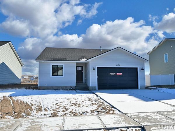 4590 Bristol Drive, IDAHO FALLS, ID 83401