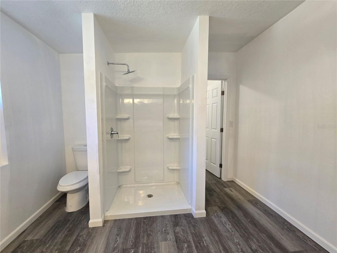 43541 Dixie Drive, Paisley, FL 32767 Photo