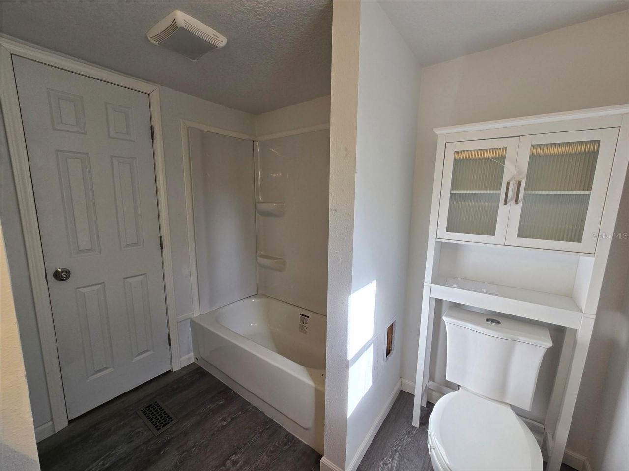 43541 Dixie Drive, Paisley, FL 32767 Photo