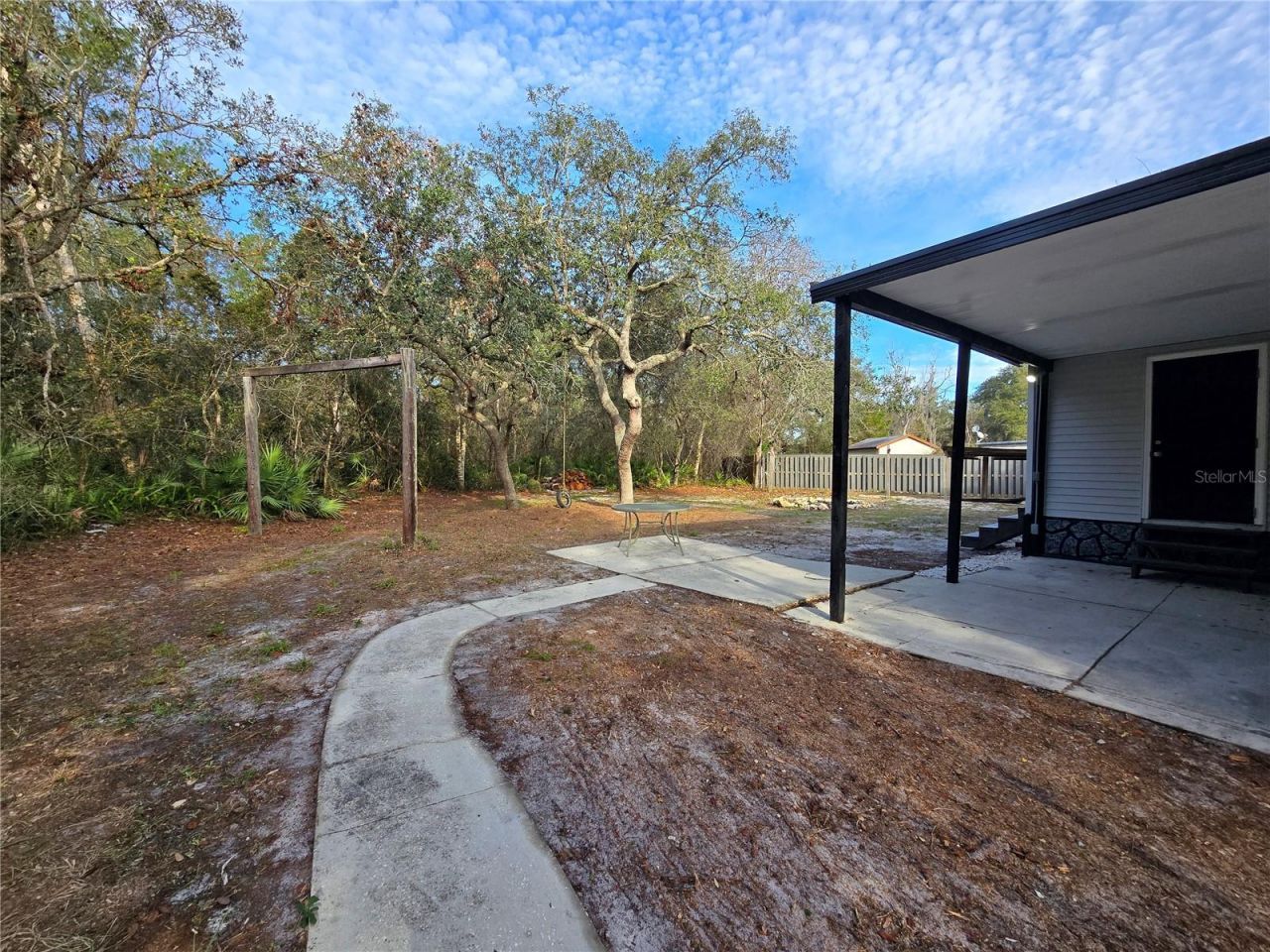 43541 Dixie Drive, Paisley, FL 32767 Photo