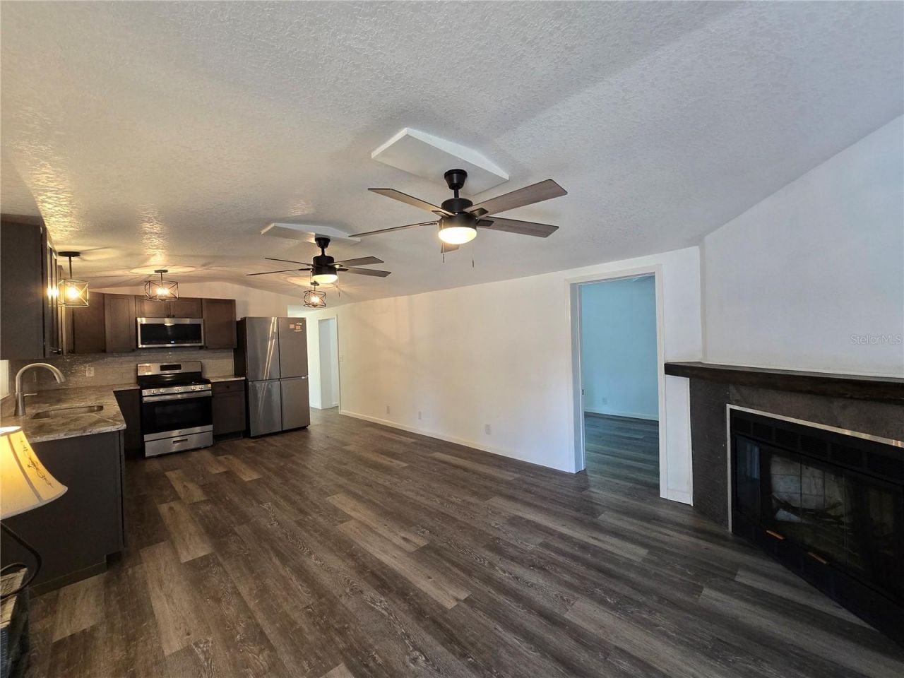 43541 Dixie Drive, Paisley, FL 32767 Photo