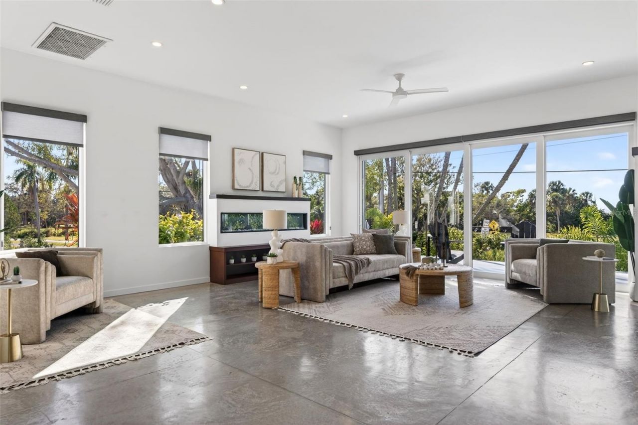 405 Edwards Drive, Sarasota, FL 34243 Photo