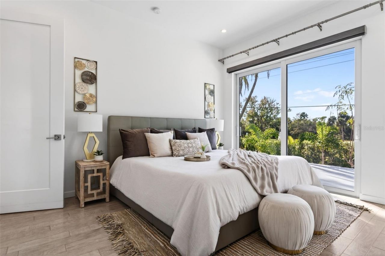 405 Edwards Drive, Sarasota, FL 34243 Photo