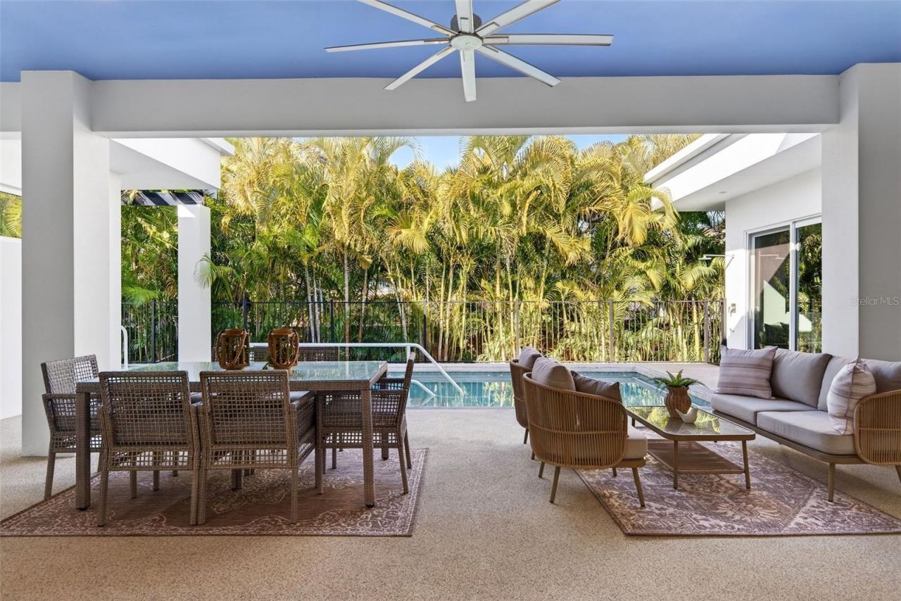 405 Edwards Drive, Sarasota, FL 34243 Photo