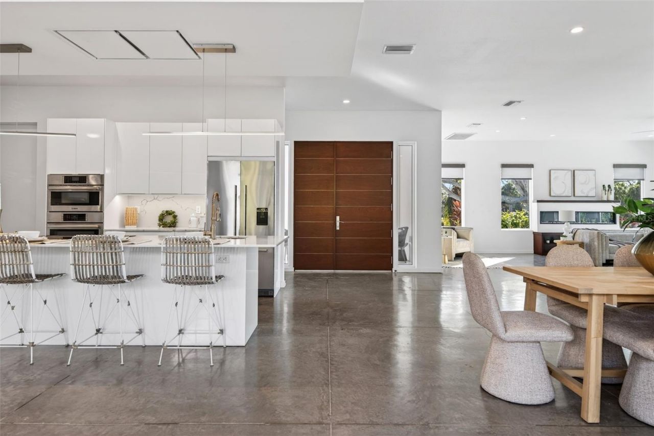 405 Edwards Drive, Sarasota, FL 34243 Photo