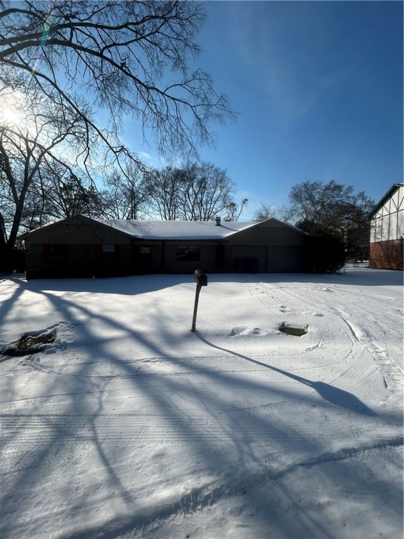 1507 N Jackson Avenue, Russellville, AR 72801 Main Photo