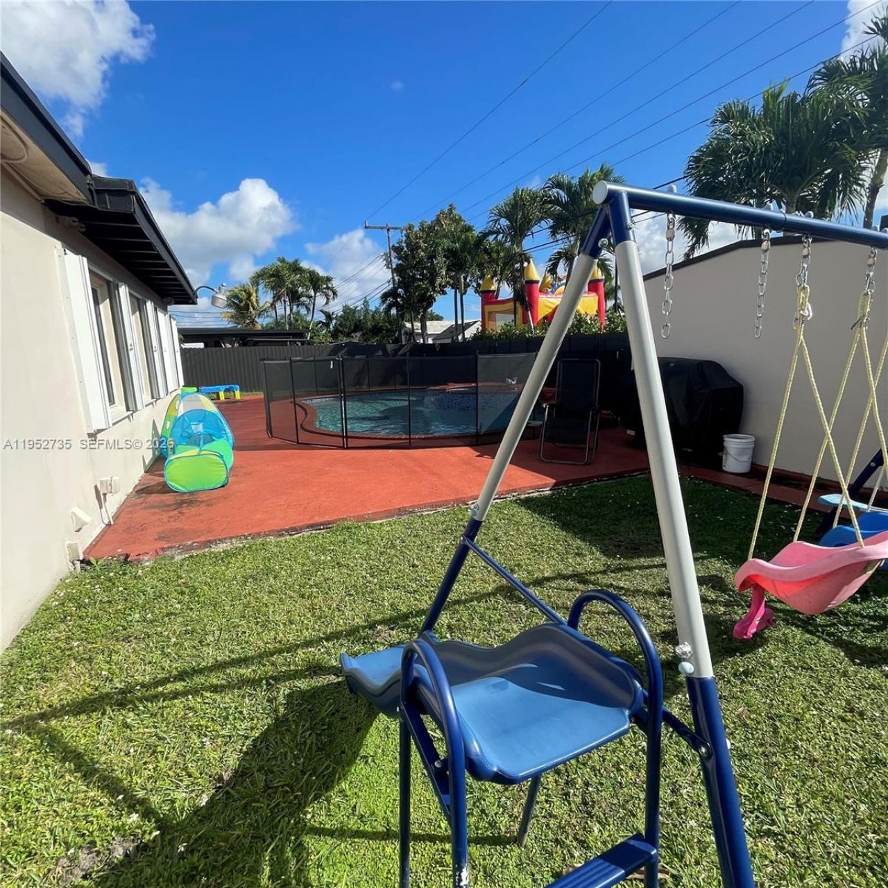 9820 SW 12th Ter , Miami, FL 33174 Photo