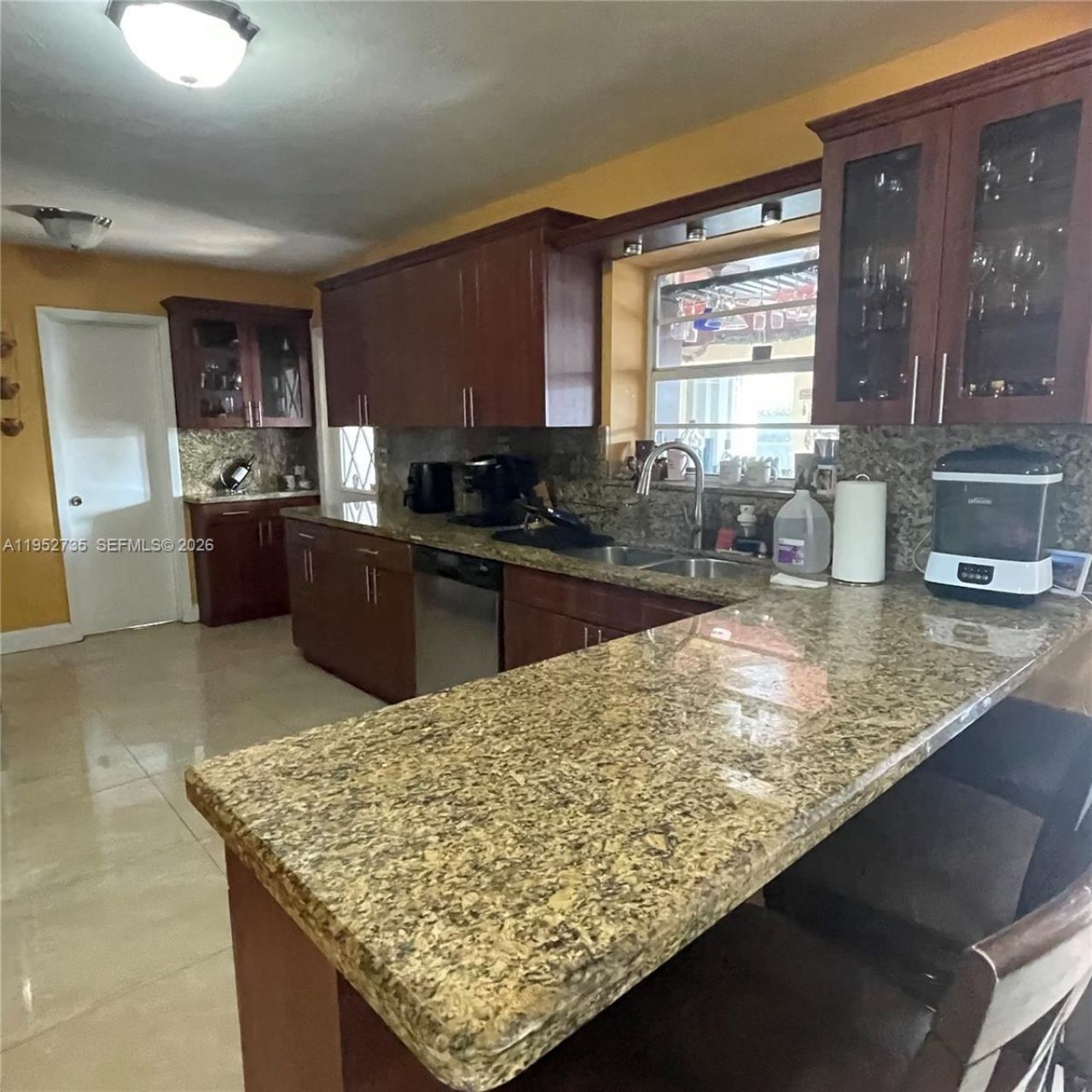 9820 SW 12th Ter , Miami, FL 33174 Photo